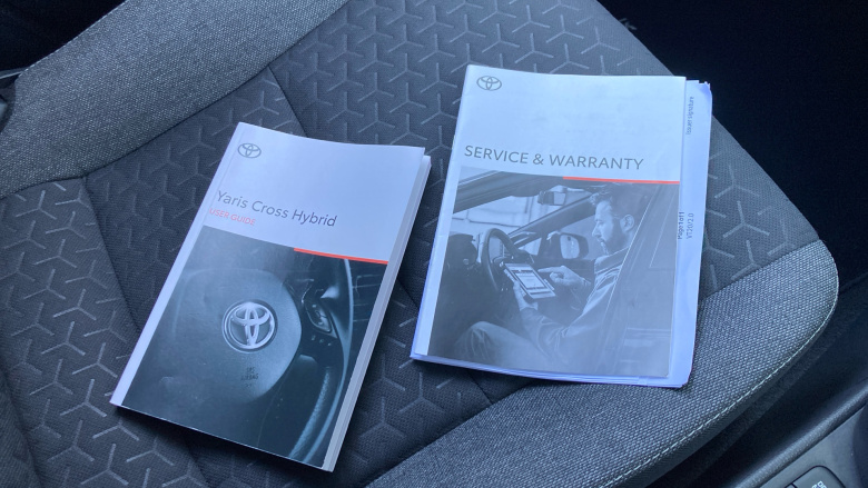 Toyota Yaris Cross 1.5 Hybrid Design 5dr CVT [Tech Pack] Hybrid Estate